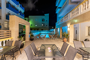 Dionisos Hotel