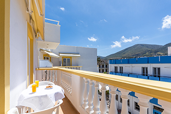 Dionisos Hotel