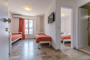 Dionisos Hotel