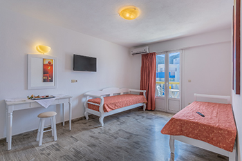 Dionisos Hotel
