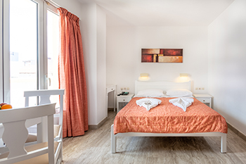 Dionisos Hotel