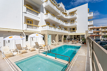 Dionisos Hotel